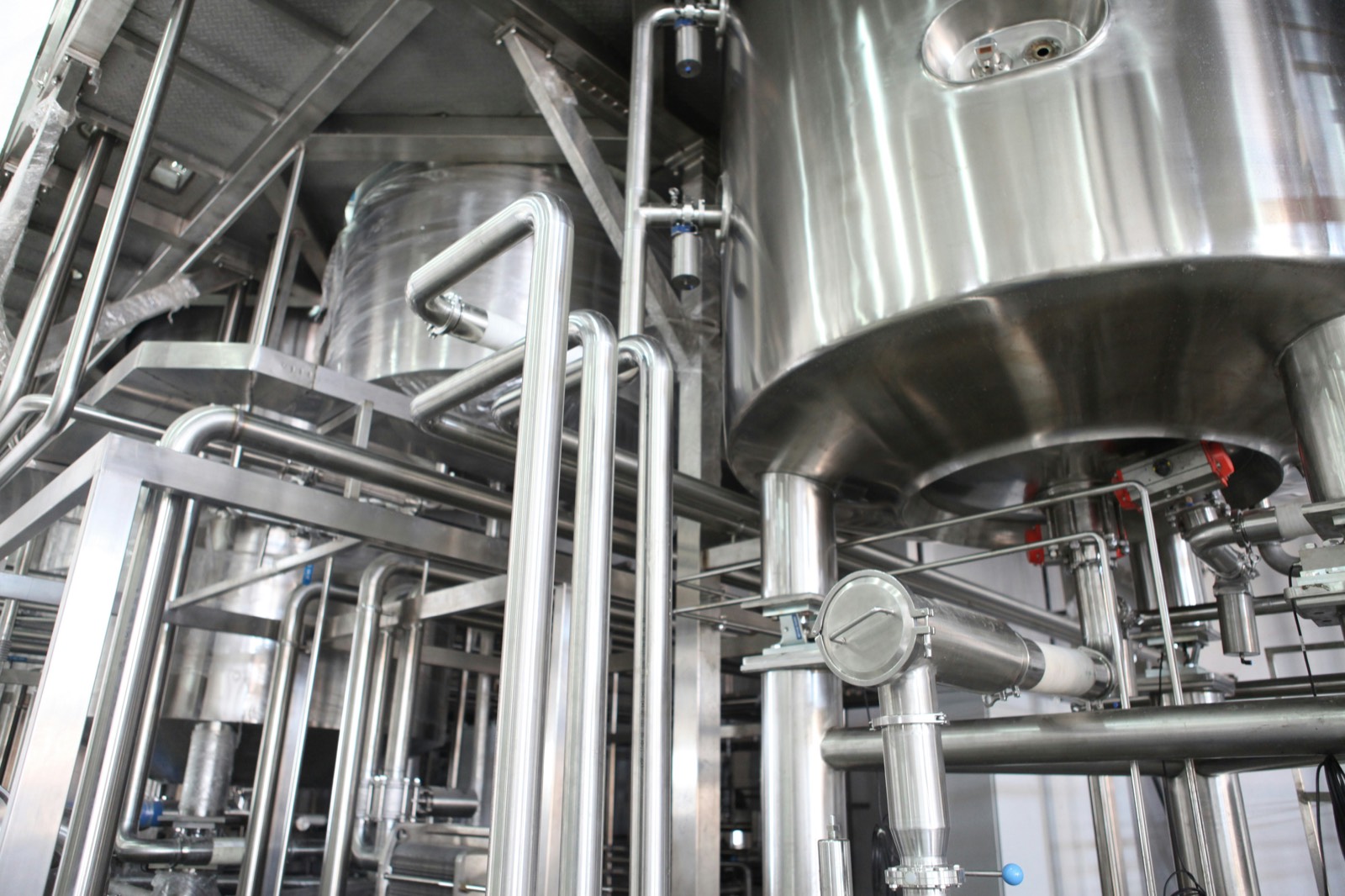 Stainless steel beverage production line
